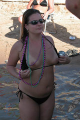 chubby chick flashes bikini downblouse