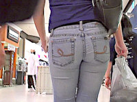 Even if you don't really like ample butts, you're gonna love this big butt jeans video. These babes are really spectacular!