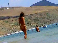 These nudists like to walk, talk and spend their time naked so enjoy their hot nudism life here!